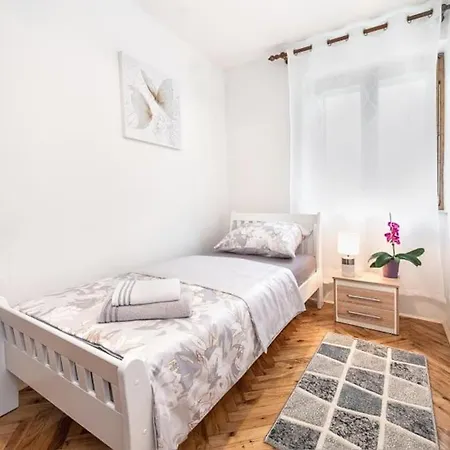Aspalathos Apartman