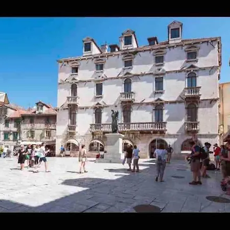 Aspalathos ספליט